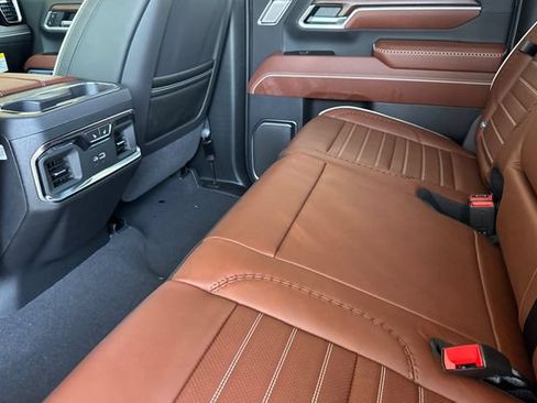 New 2026 GMC Sierra 3500 Denali Ultimate AWD/4WD image 13