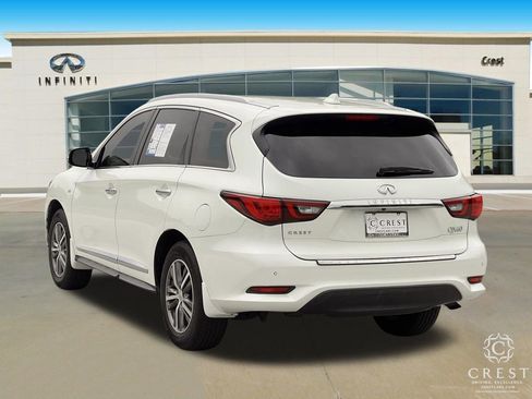 Used 2020 INFINITI QX60 Luxe w/ Essential Package FWD image 7