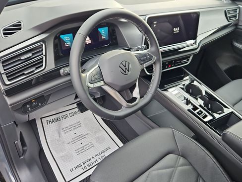 New 2026 Volkswagen Atlas Cross Sport SE AWD/4WD image 12