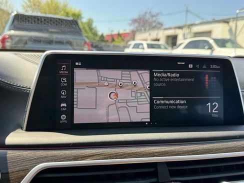 Used 2021 BMW 740i xDrive w/ Luxury Rear Seating Package AWD/4WD image 30