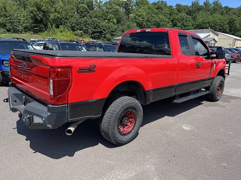 Used 2021 Ford F250 XL w/ Power Equipment Group AWD/4WD image 6