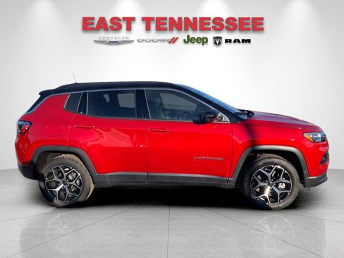 New 2026 Jeep Compass Limited AWD/4WD image 2
