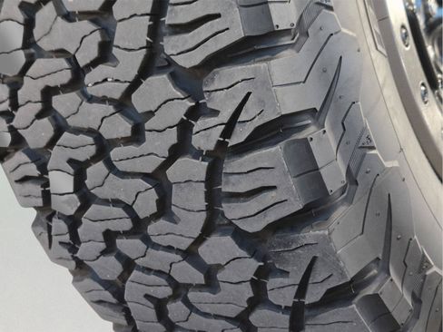 Used 2023 Ford F150 Raptor w/ Raptor Carbon Fiber Package AWD/4WD image 51