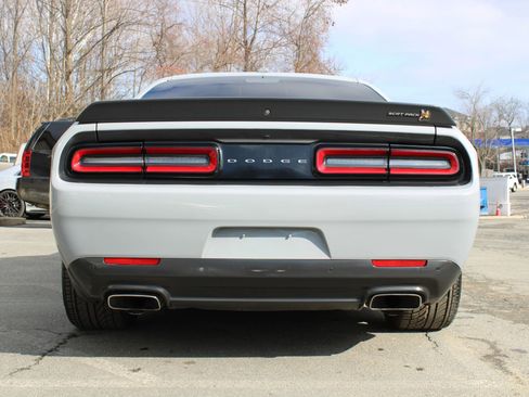 Used 2022 Dodge Challenger R/T Scat Pack image 5