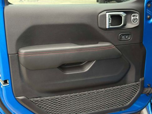 New 2026 Jeep Wrangler Unlimited Rubicon image 19