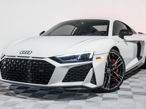 Used 2023 Audi R8 V10 performance image 10