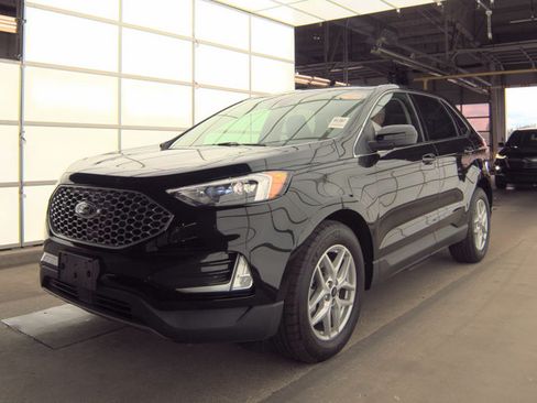 Used 2024 Ford Edge SEL w/ Convenience Package AWD/4WD image 5