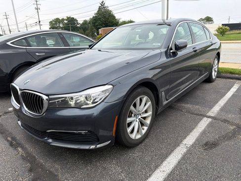 Used 2018 BMW 740i xDrive AWD/4WD image 1