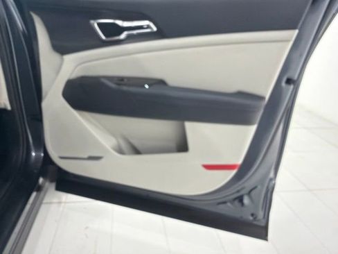 Used 2023 Kia Sportage EX FWD image 18