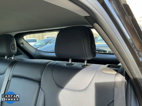 Used 2022 Chevrolet Bolt EUV LT w/ Convenience Package image 30