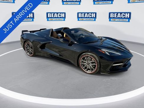 Used 2023 Chevrolet Corvette Stingray Premium Conv w/ Z51 Performance Package RWD image 9