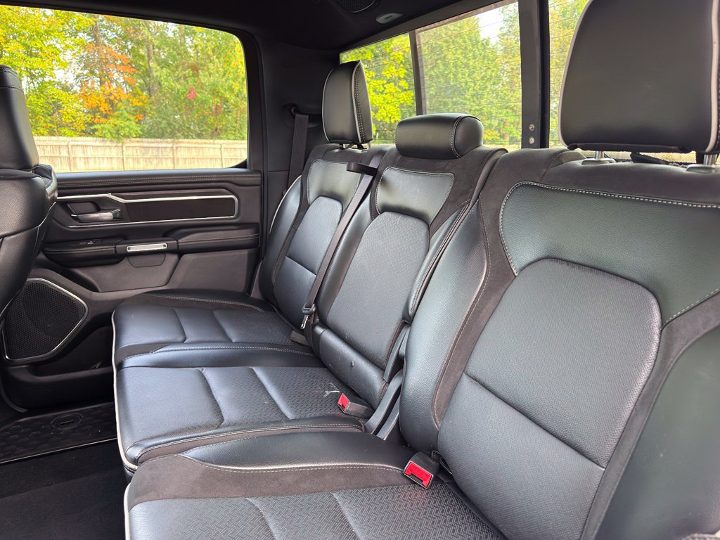 Used 2025 RAM 1500 Laramie AWD/4WD image 29
