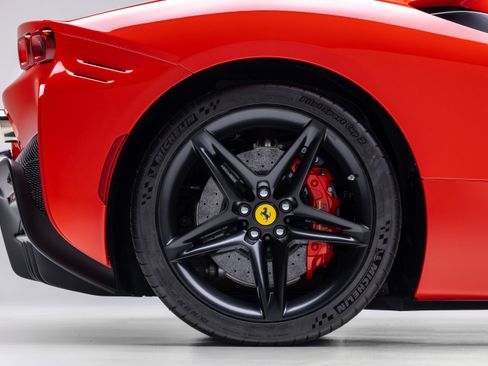 Certified 2021 Ferrari SF90 Stradale AWD/4WD image 37