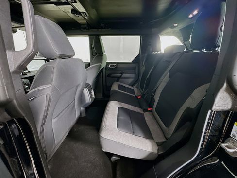 Used 2025 Ford Bronco Big Bend image 27