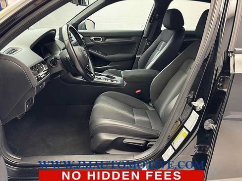 Used 2023 Honda Civic Sport image 12