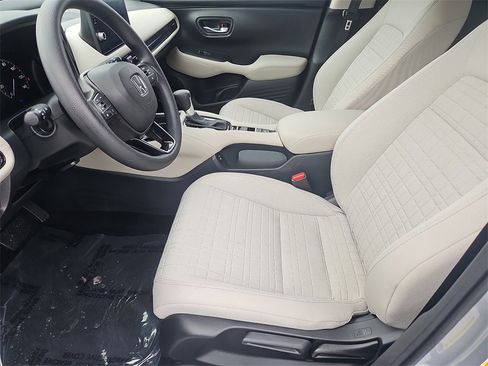 Certified 2026 Honda HR-V LX image 25