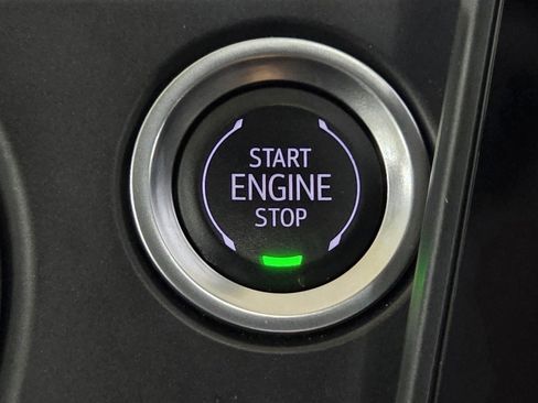 Used 2025 Chevrolet Blazer LT image 29