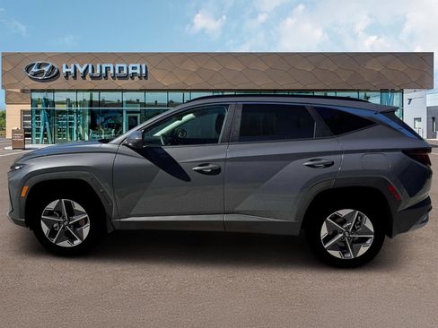 New 2026 Hyundai Tucson SEL image 3