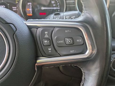 Used 2022 Jeep Wrangler Unlimited Sahara w/ Cold Weather Group AWD/4WD image 27