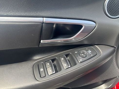Used 2023 Hyundai Sonata SEL FWD image 13