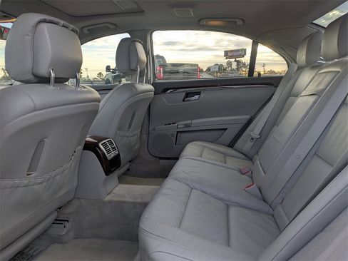 Used 2013 Mercedes-Benz S 550 image 14