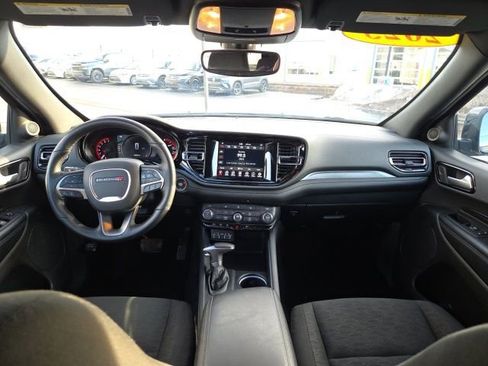 Used 2023 Dodge Durango SXT image 21