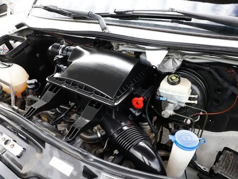 Used 2012 Freightliner Sprinter 2500 image 45