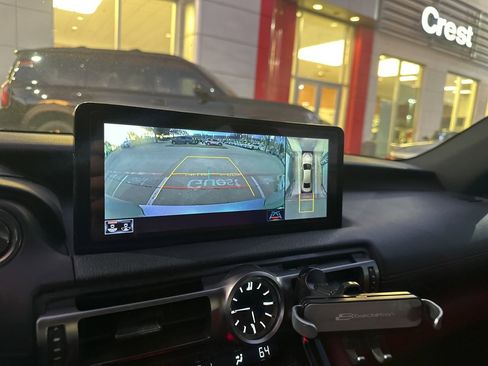 Used 2022 Lexus IS 350 F Sport image 9