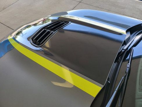 Used 2020 Chevrolet Camaro SS RWD image 17