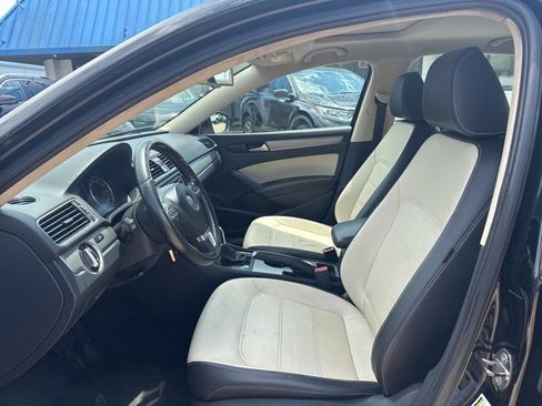 Used 2014 Volkswagen Passat 1.8T SE image 9