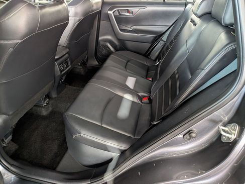 Certified 2023 Toyota RAV4 XLE Premium AWD/4WD image 26