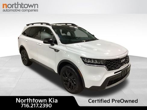 Certified 2023 Kia Sorento S w/ Panoramic Sunroof Package image 3