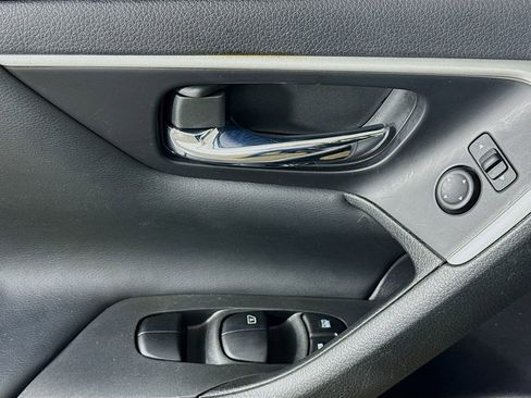 Used 2017 Nissan Altima 2.5 S w/ Power Driver Seat Package image 20