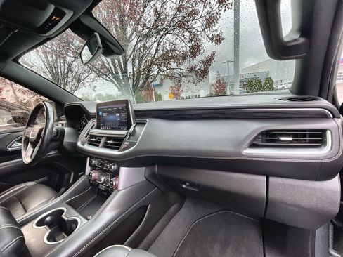 Used 2021 GMC Yukon SLT image 29