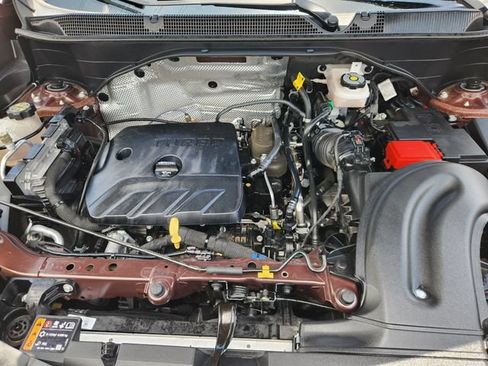 Used 2023 Buick Encore GX Essence w/ Experience Buick Package FWD image 31