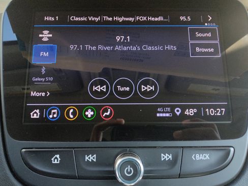 Used 2022 Chevrolet Malibu LT FWD image 25