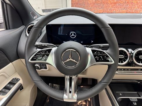Used 2026 Mercedes-Benz GLA 250 GLA 250 image 14