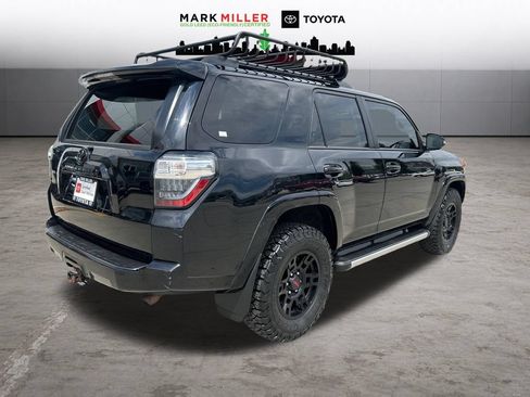 Certified 2021 Toyota 4Runner Venture w/ Moonroof Package AWD/4WD image 6