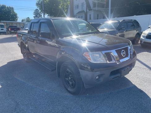Used 2012 Nissan Frontier S AWD/4WD image 4