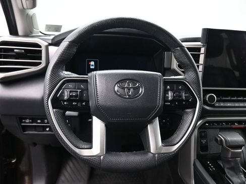 Used 2024 Toyota Tundra Limited image 14