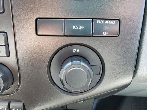 Used 2016 Ford F550 4x4 Regular Cab Super Duty image 18