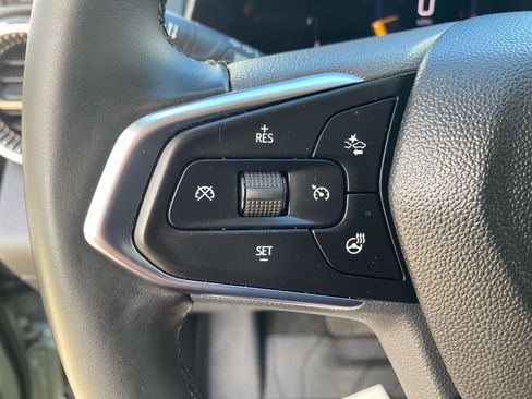 Used 2025 Chevrolet Trax ACTIV FWD image 19