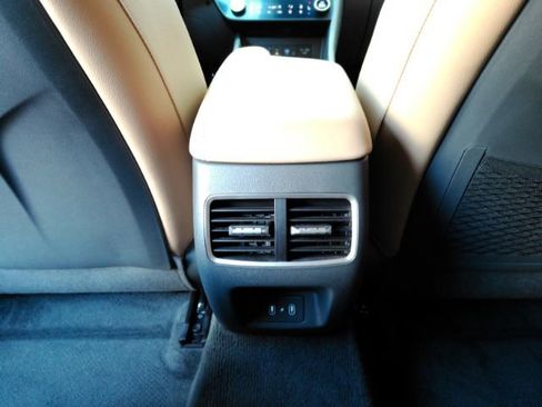 Used 2024 Hyundai Sonata Limited image 32