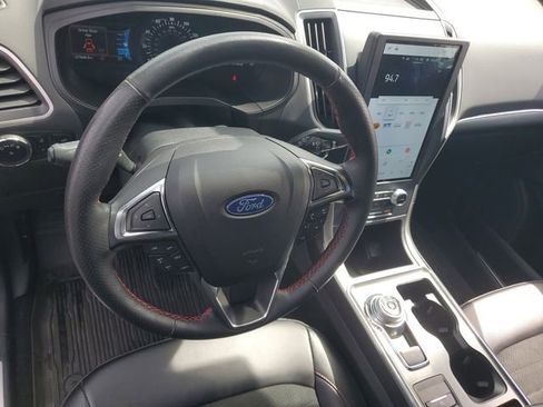 Used 2023 Ford Edge ST-Line AWD/4WD image 18