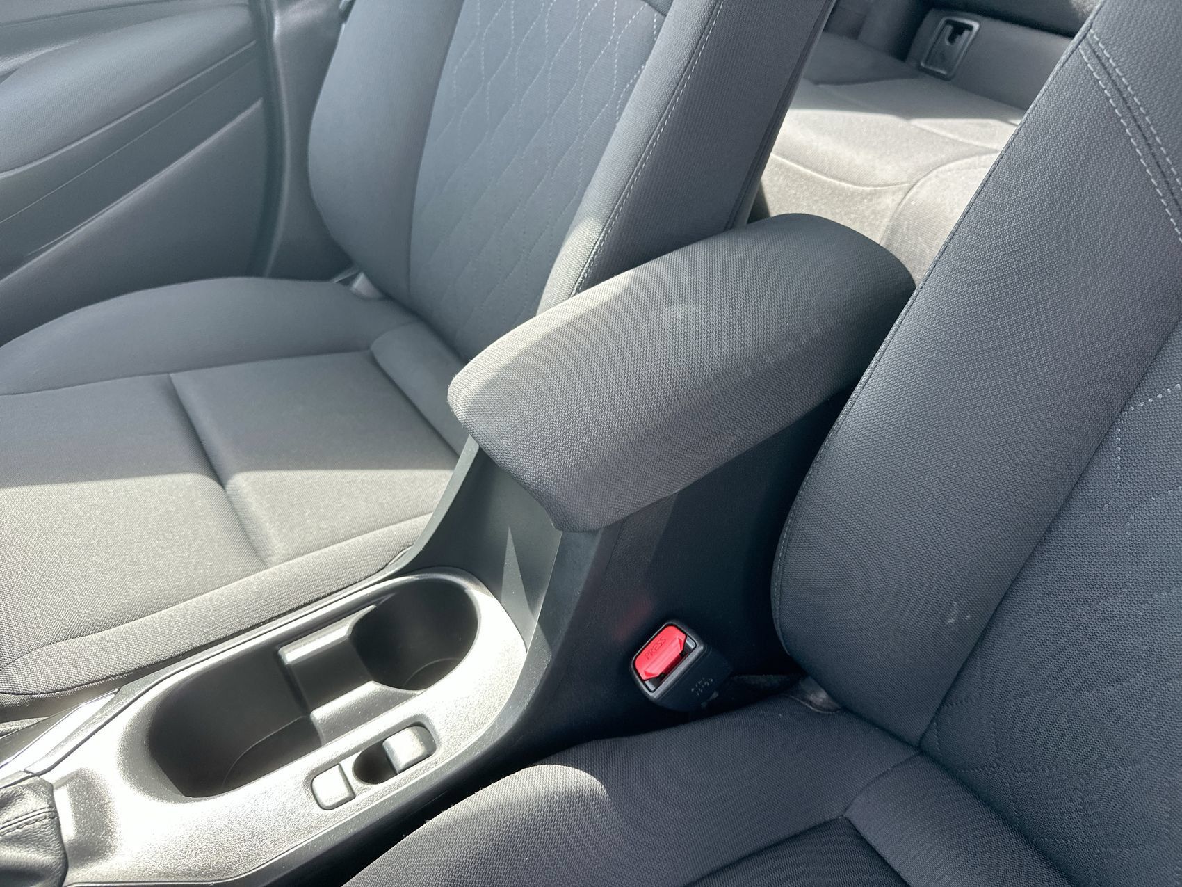Used 2024 Toyota Corolla LE FWD image 20