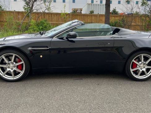 Used 2008 Aston Martin V8 Vantage Roadster RWD image 53