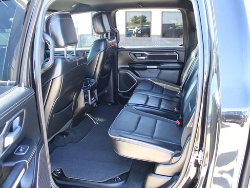 Used 2023 RAM 1500 Laramie AWD/4WD image 10