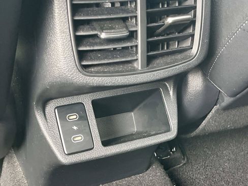 Used 2024 Kia Seltos SX AWD/4WD image 17