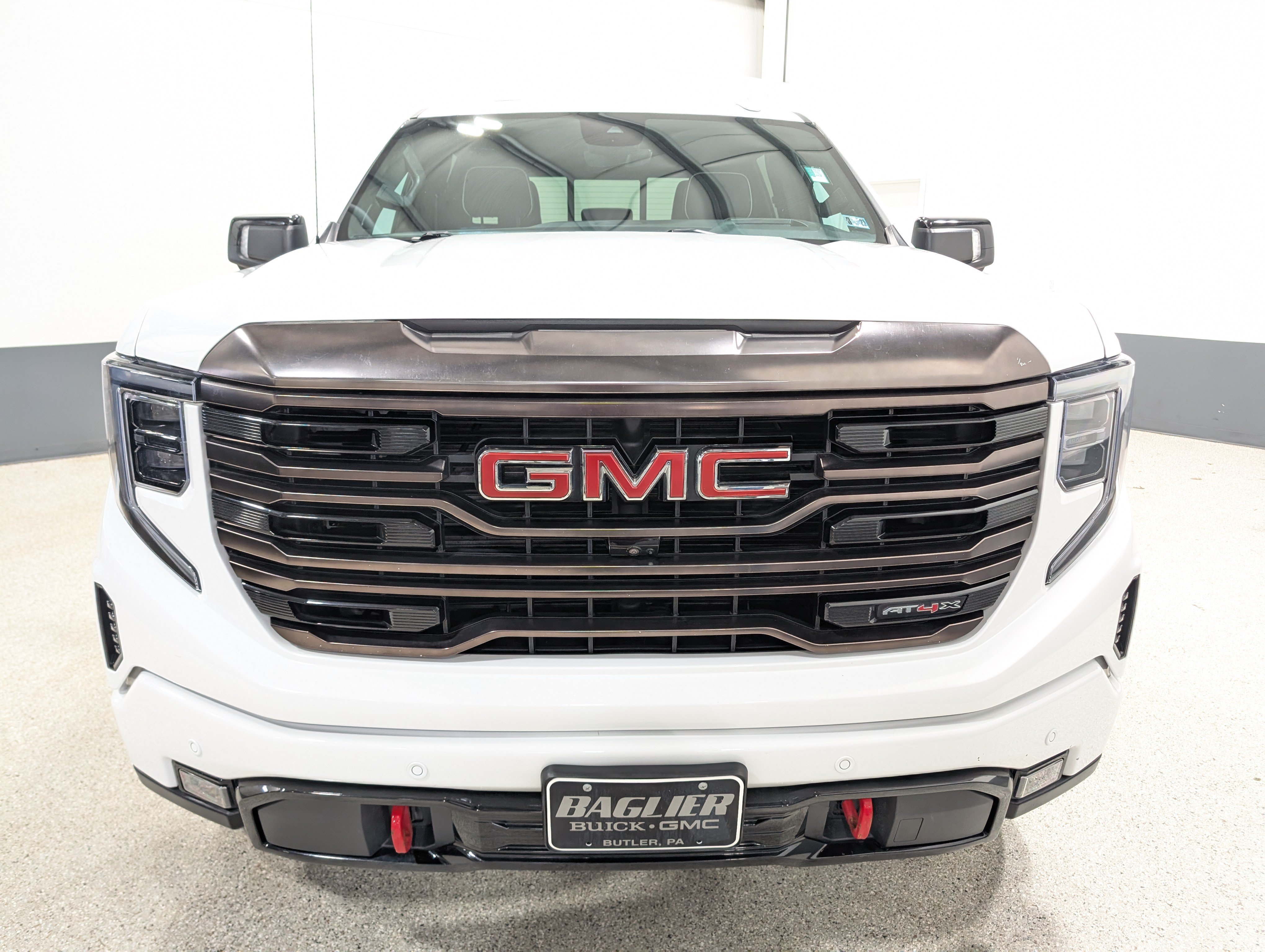 Used 2023 GMC Sierra 1500 AT4X AWD/4WD image 8