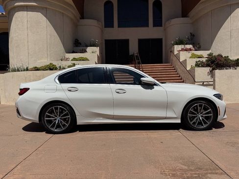 Used 2021 BMW 330e w/ Convenience Package RWD image 8
